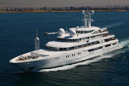 tunq Commissioning luxury motor yacht​